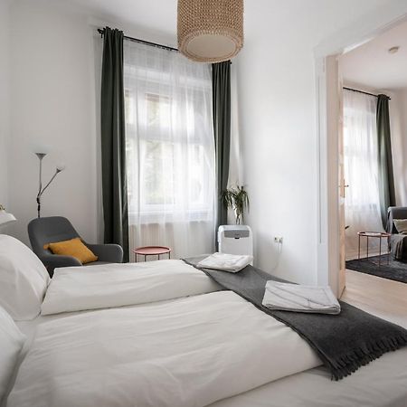 Gellert Mountain Apartment Будапеща Екстериор снимка