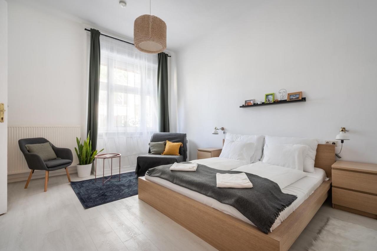 Gellert Mountain Apartment Будапеща Екстериор снимка