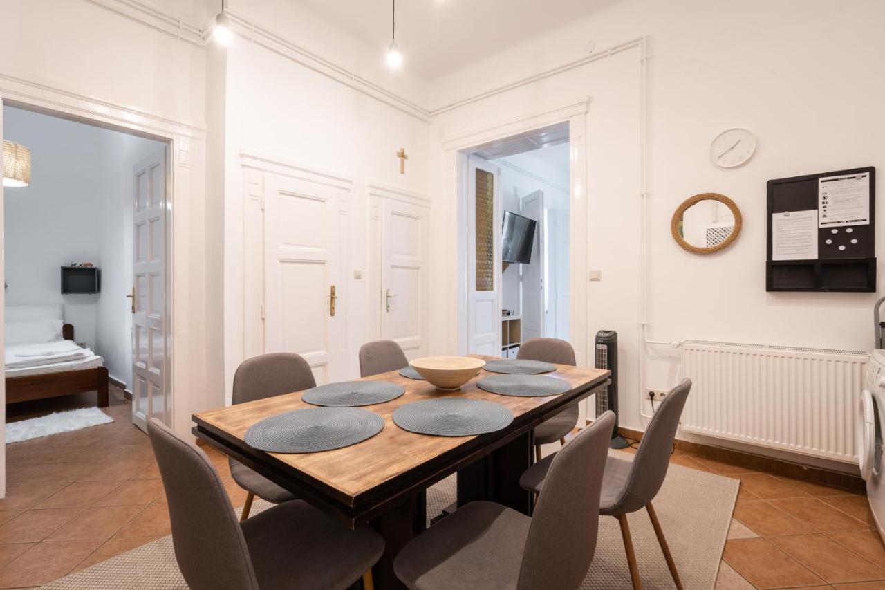Gellert Mountain Apartment Будапеща Екстериор снимка